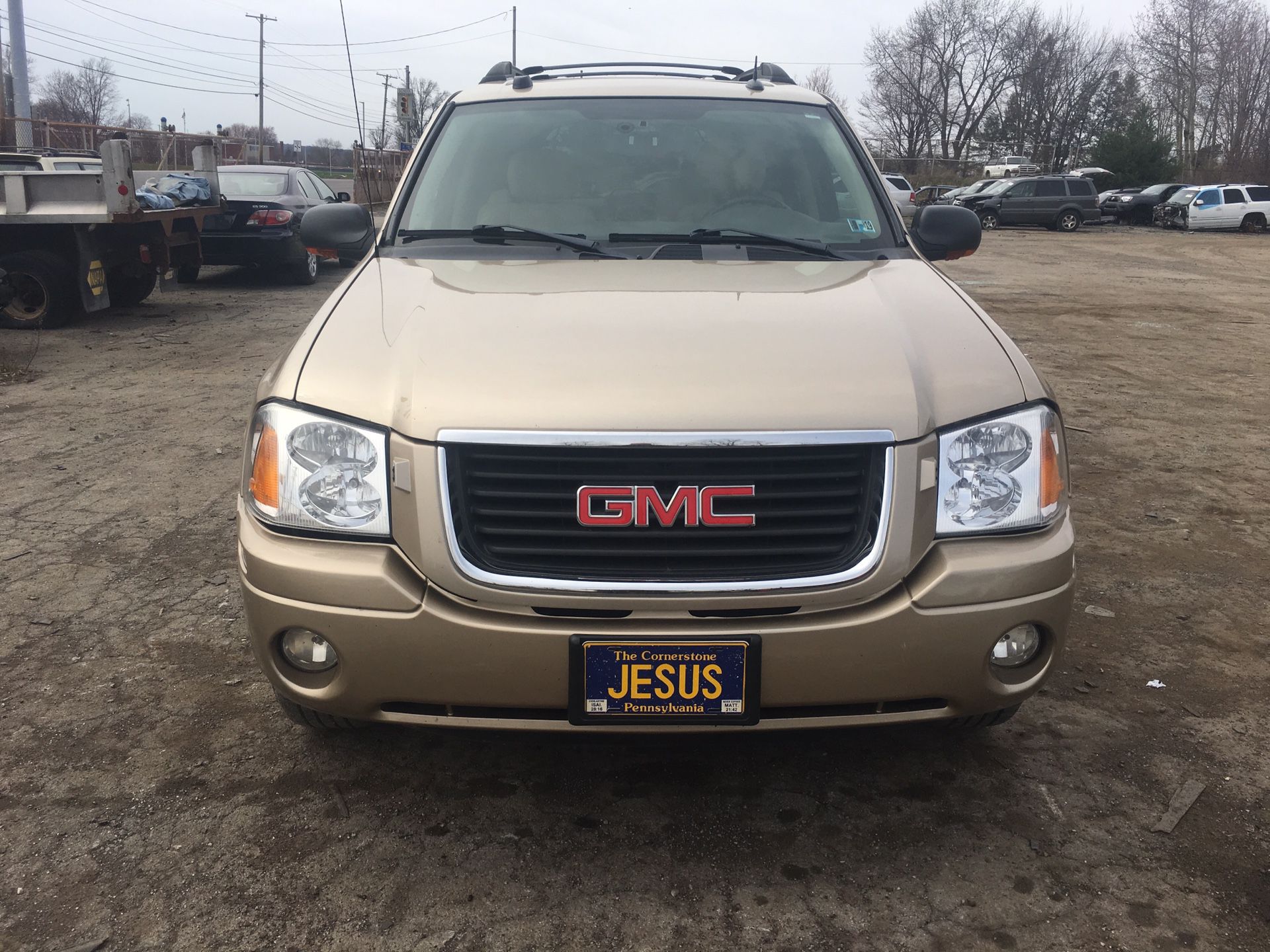 Parting out 2005 GMC Envoy XL 4x4