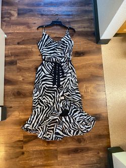 Brand New Woman’s White House Black Market brand Black Midi Dress Up For Sale