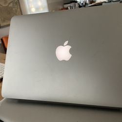 For Parts  Needs New Screen  Retina MacBook Pro Late 2013 Retina