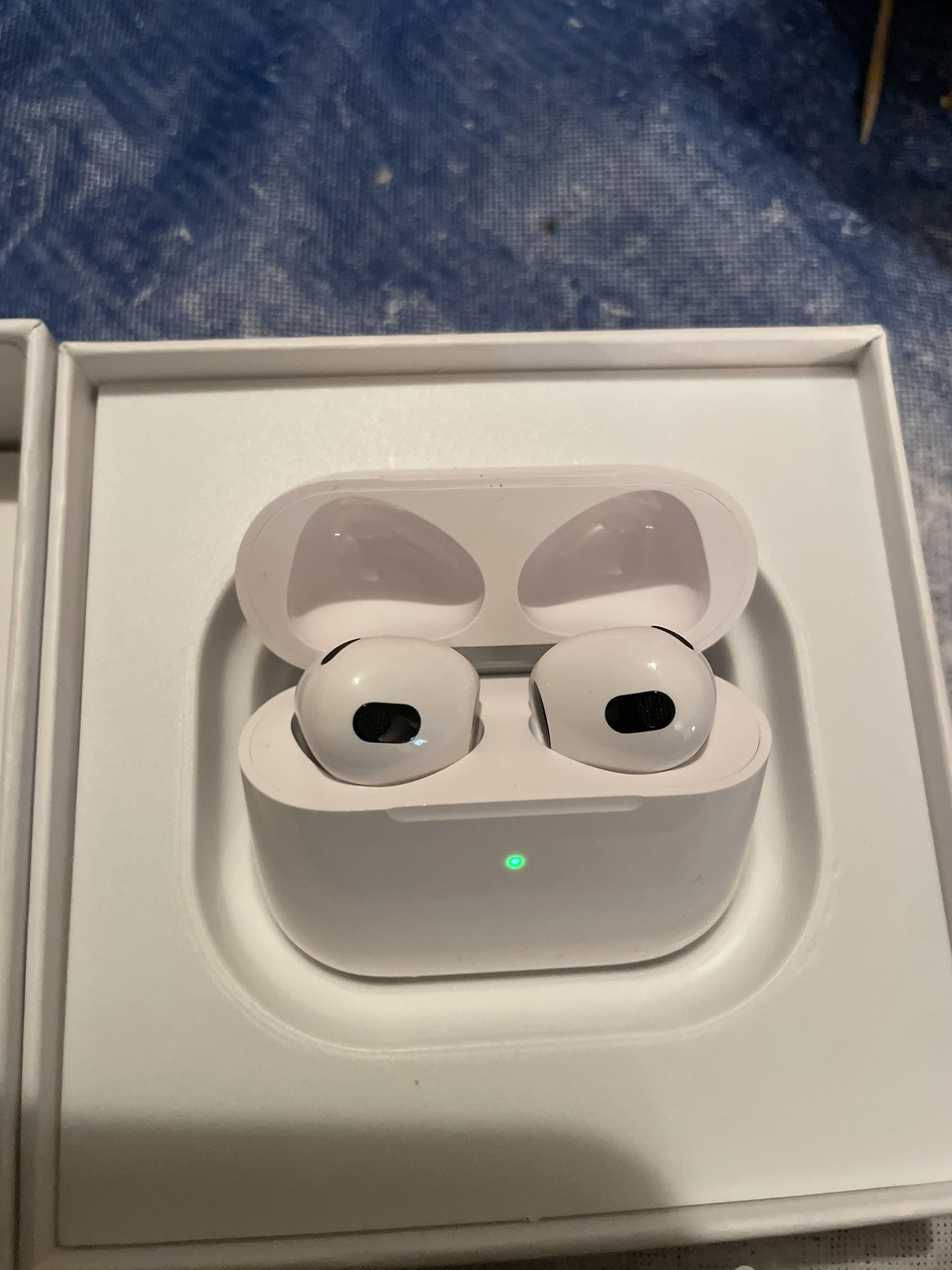 Bluetooth Earbuds