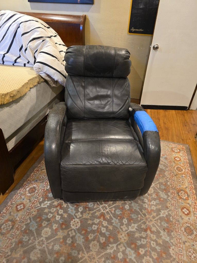 Recliner Rocking Chair