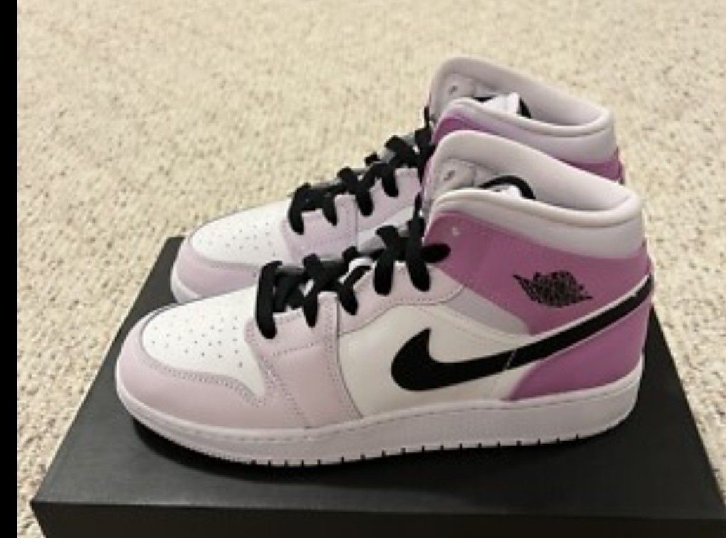 Nike Air Jordan 1s Mid Bearly Grape