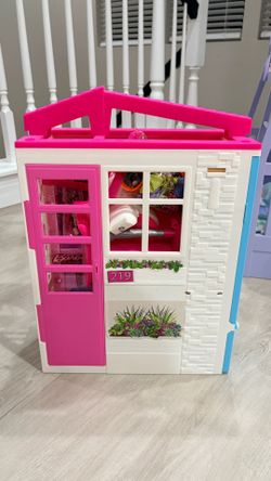 Barbie House