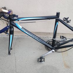 Very Very Light LH2 Aluminum Bike 17"By Northrock SCR1 Carbon Bicycle