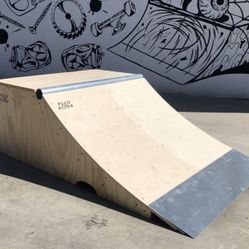 Skateboard Ramp