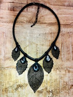 Necklace With Filigree Metal Leafs