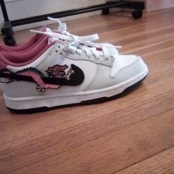 Low Grey and White Dunks With Dragon On Side 