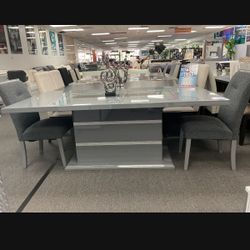 🔥🔥🔥LIMITED  TIME SALE CONTEMPORARY DINNING SET+FREE CHAIRS 🔥🔥🔥