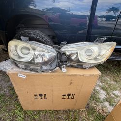 Mazda CX-5 2016 Headlight Assembly Left And Right 