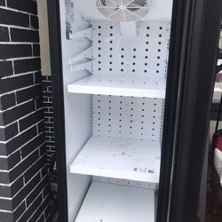 I sell this cheap freezer for 1,900