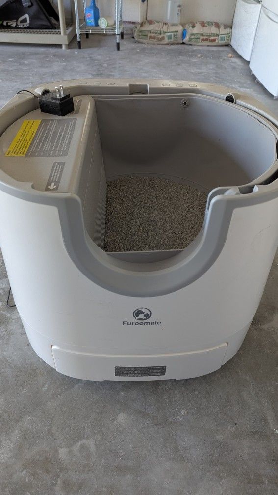 Automatic Litter Box