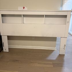 King Bed whit mattress