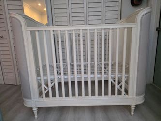 Baby crib