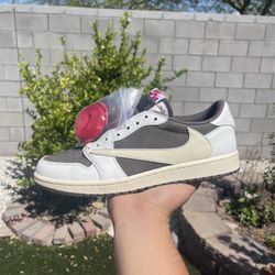 Jordan 1 Travis Scott Low Reverse Mocha (Read Description) 