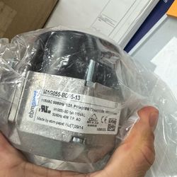 M1G055-BD95-13 ebm-papst Motor 115VAC OEM NEW