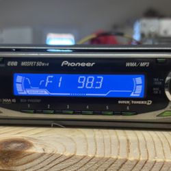 Pioneer deck, CD player
