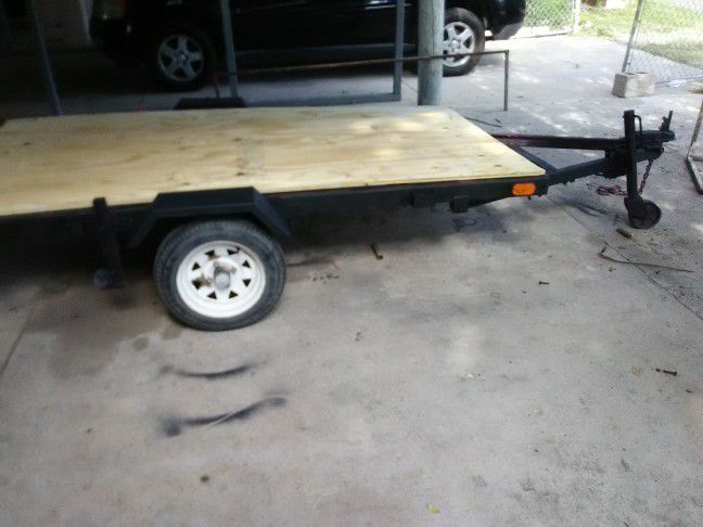 Utility trailer 4x8 with title