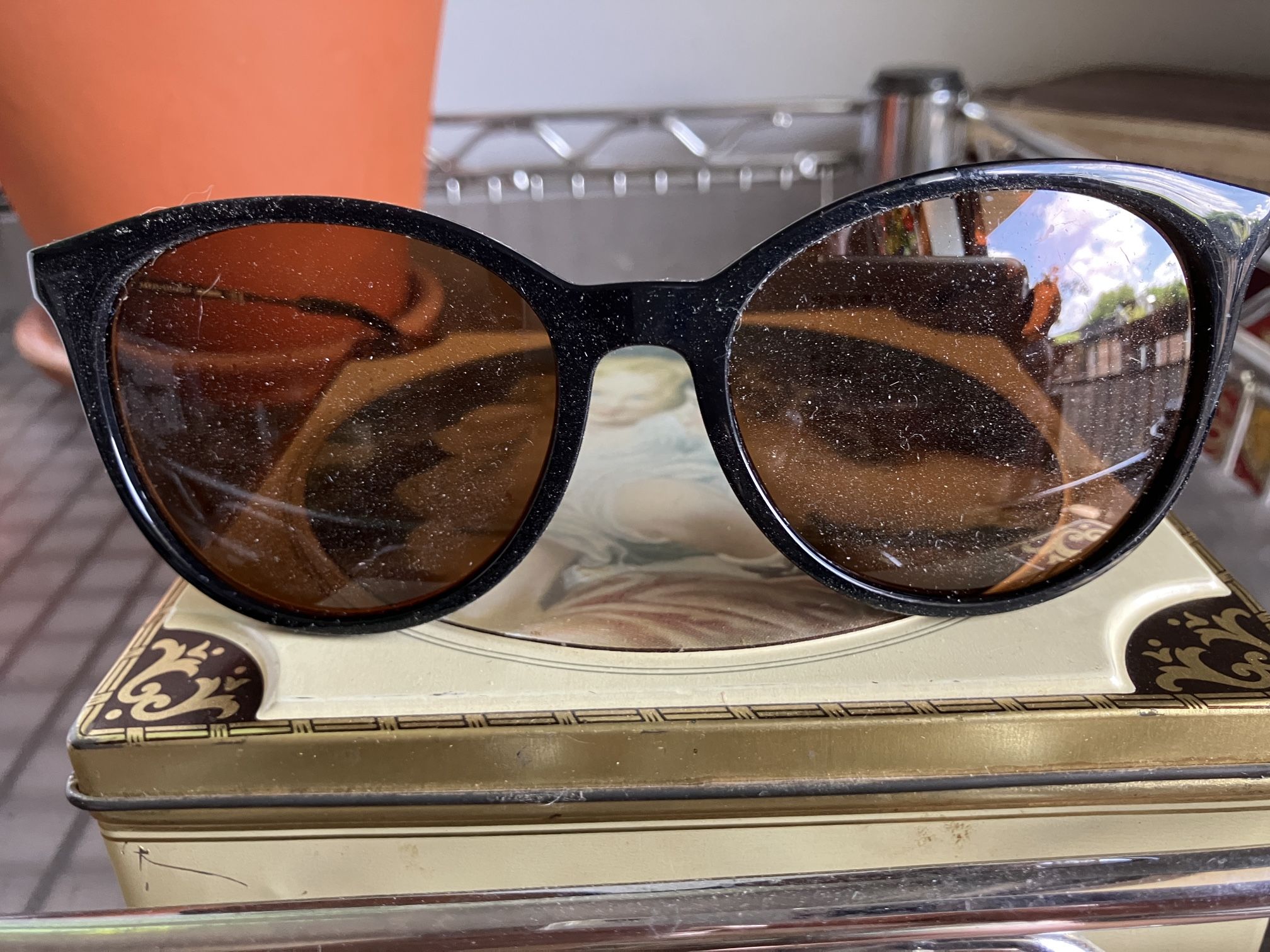 ARMANI SUNGLASSES