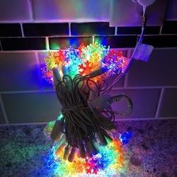 Christmas Snowflake String Lights - Multicolor LED