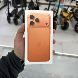 iPhone 17 Pro Max Unlocked 256GB! Finance For $50 Down Payment!!