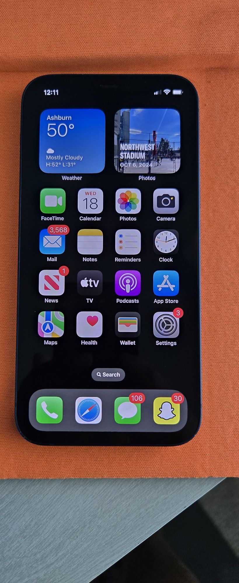 Iphone 12 64 GB (Fully Unlocked)