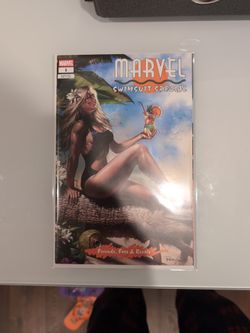 MARVEL SWIMSUIT SPECIAL #1 LUCIO PARRILLO BLACK CAT EXCLUSIVE 1