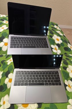 13" MacBook Pro 2017 - Space Gray - 8GB RAM, Battery Health Normal