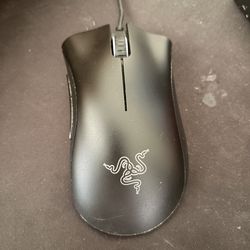 RAZER Deathadder Essential mouse (Wired)