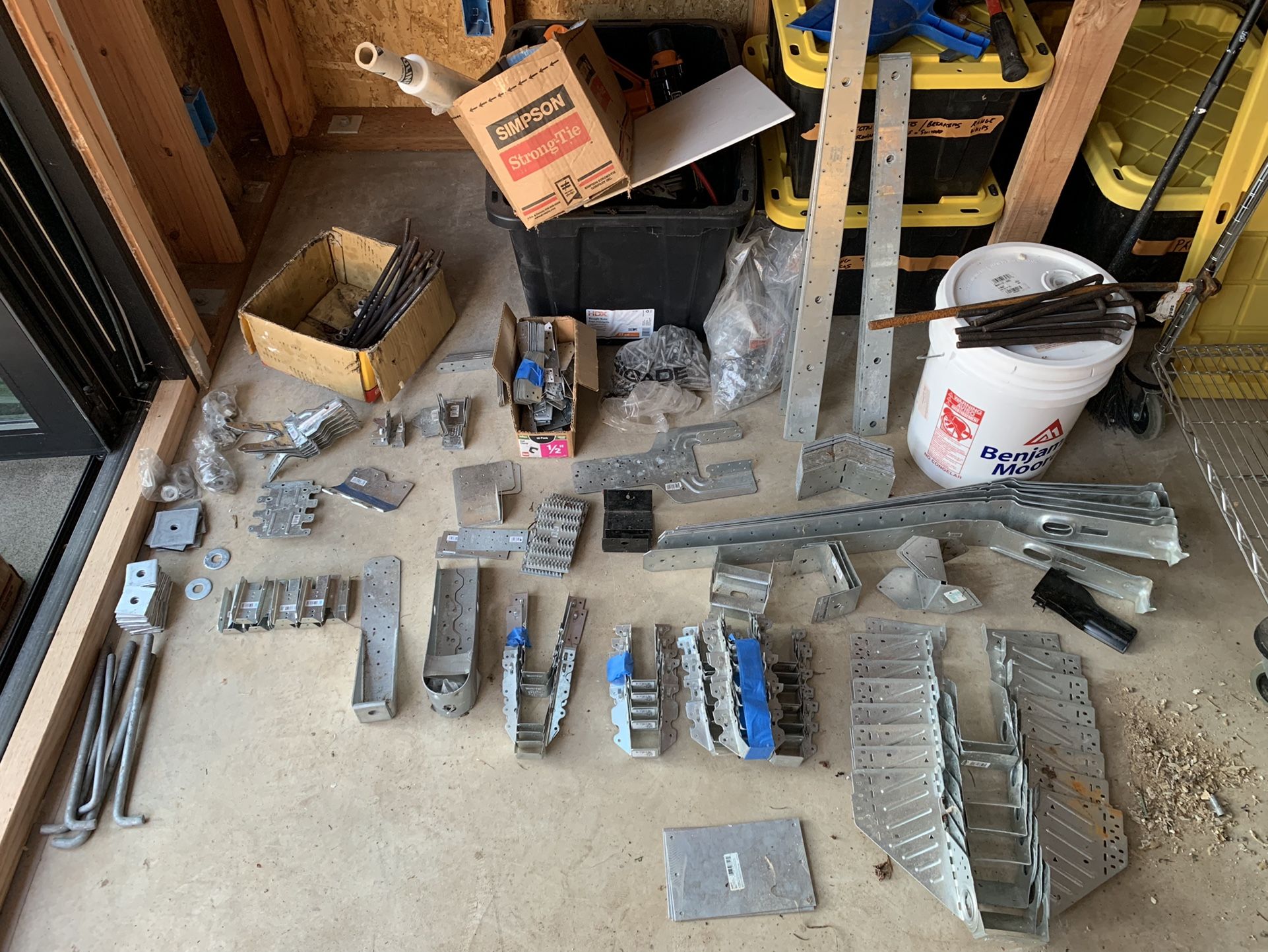Lots of Simpson hardware - Over $700 Worth!
