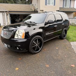 2011 GMC Yukon Denali