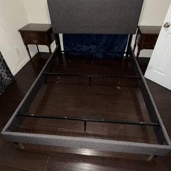 $40 Queen Size Bed Frame 