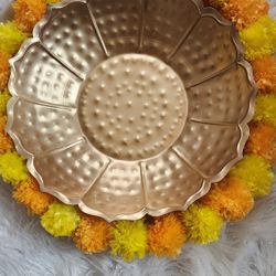 Urli Bowl For Water Floating Flowers Pot 