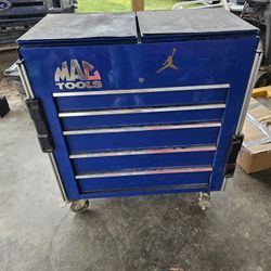 Roll Around Tool Box Mac Tools