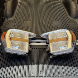 2021-2023 Ford F150 OEM Headlights
