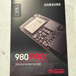 Samsung 980 PRO SSD 2TB PCle NVMe Gen 4 Gaming M.2 Internal Solid State Drive Memory Card