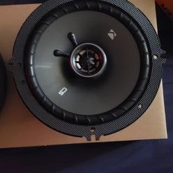 Kicker Speaker