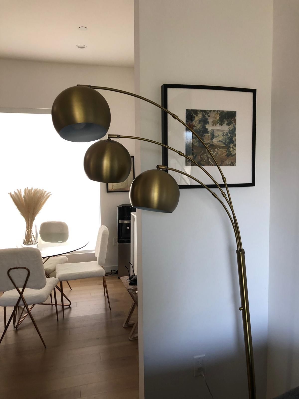 Floor lamp