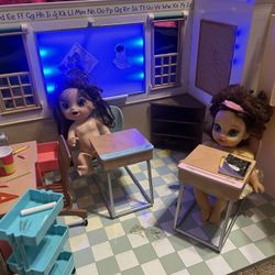 Large Doll Classroom