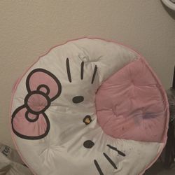 Hello Kitty Chair For Girls Toddler  Or 5- 6 Years Old Girl 