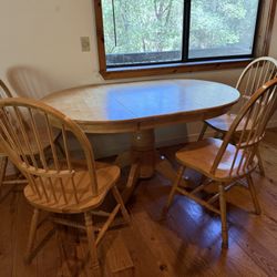 Table And Chairs 