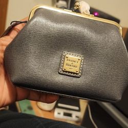 dooney&Bourke kiss lock coin purse
