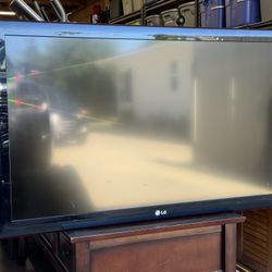 42" Class 1080p LCD TV