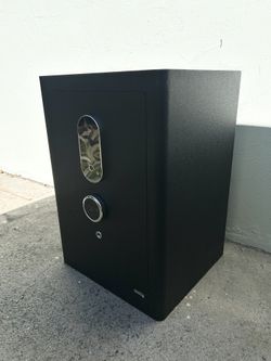 Large Home Security Safe – Doesn’t Open – $30