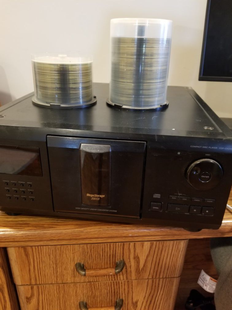 CD'S and 200 CD Player