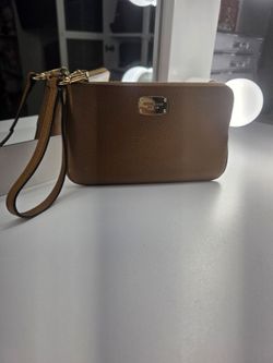 Michael Kors Wristlet