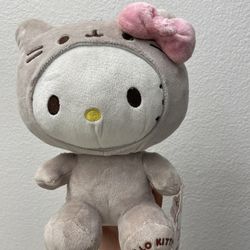 Hello kitty plushie 