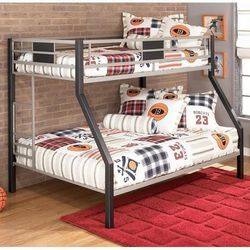 Twin over full bunk bed only 325