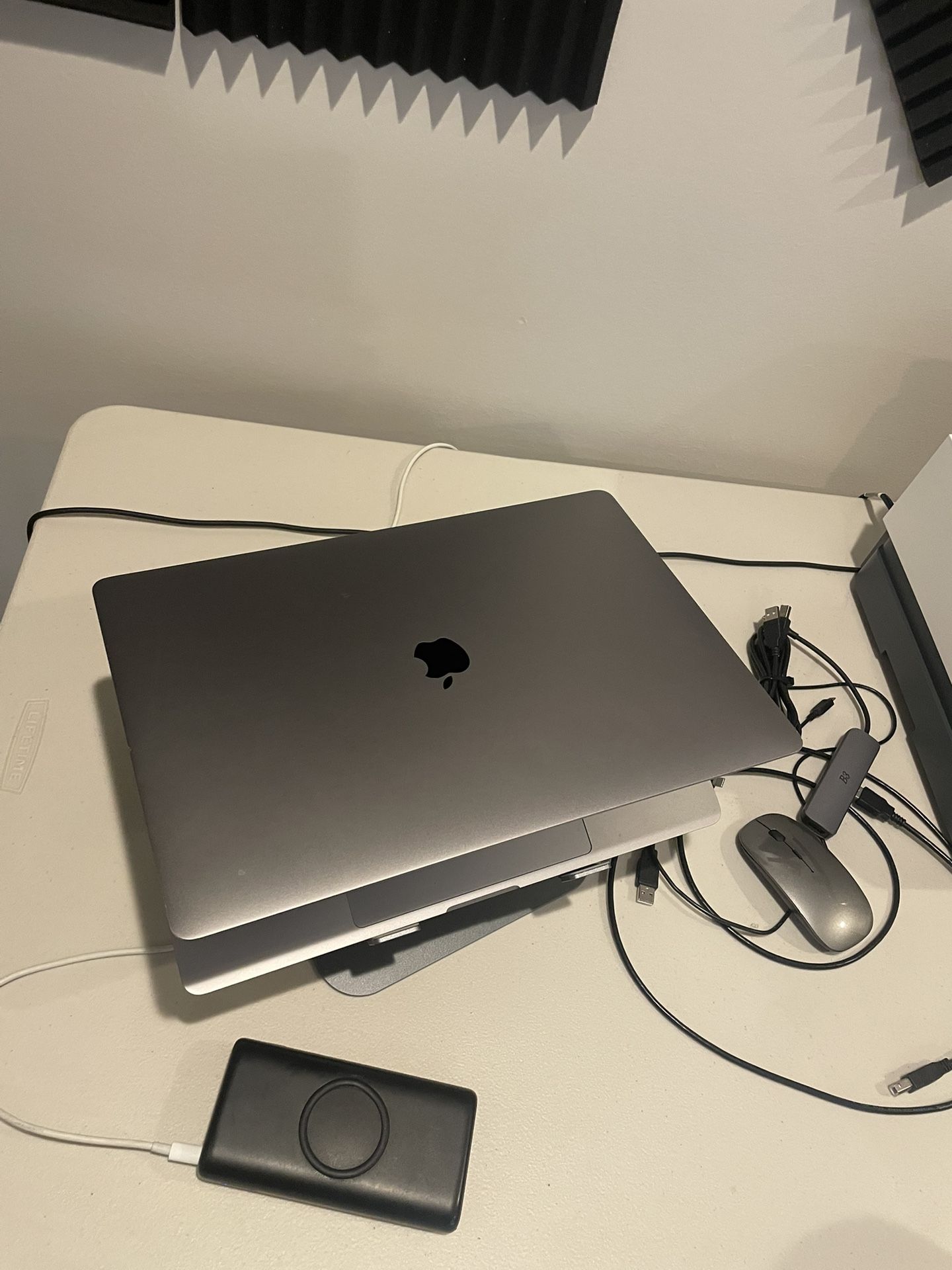 MacBook Pro Refurbished Like New