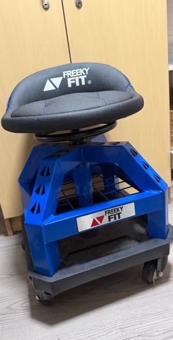 Freeky Fit Rolling Workshop Stool