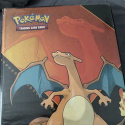 full binder of pokémon cards 700+ close to new NEGOTIABLE ON PRICE